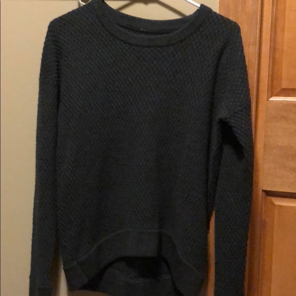 Dark grey, woven lululemon sweater w/ thumb holes